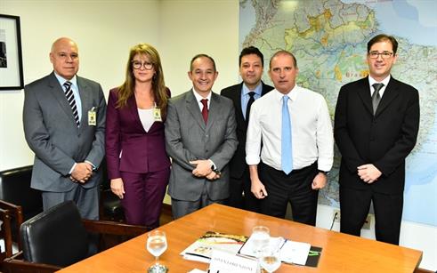 Comitiva da Jornada é recebida pelo ministro da Casa Civil, Onyx Lorenzoni