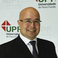 Dr. Luciano de Oliveira Siqueira