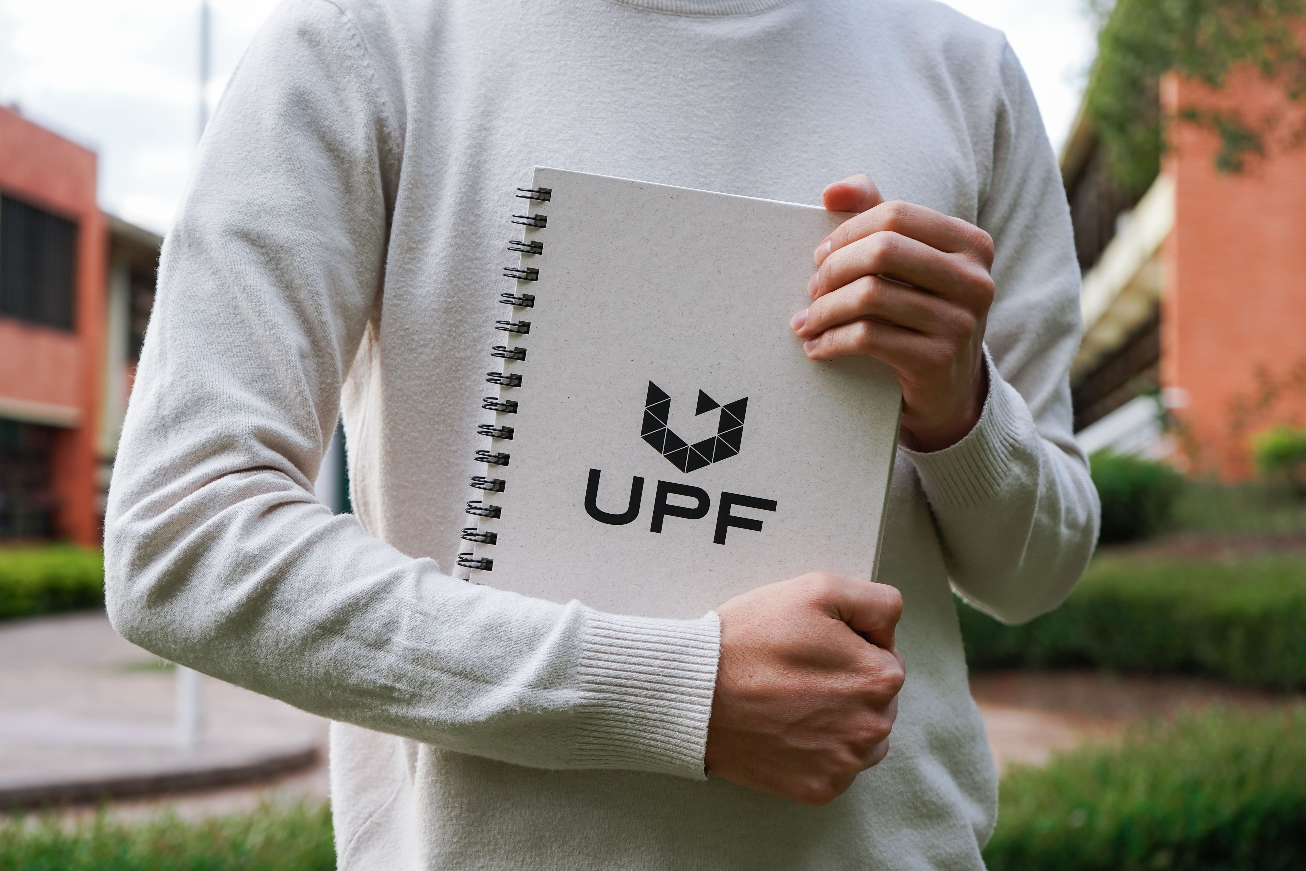 Bolsas e financiamentos: saiba como estudar na UPF com benefícios financeiros