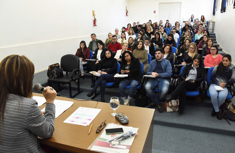 A redação no vestibular da UPF: que texto produzir?