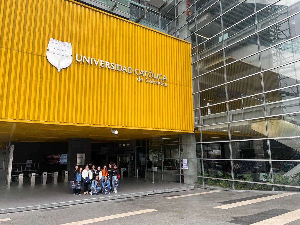 El módulo internacional del curso de administración de la UPF lleva a los estudiantes a Colombia – UPF