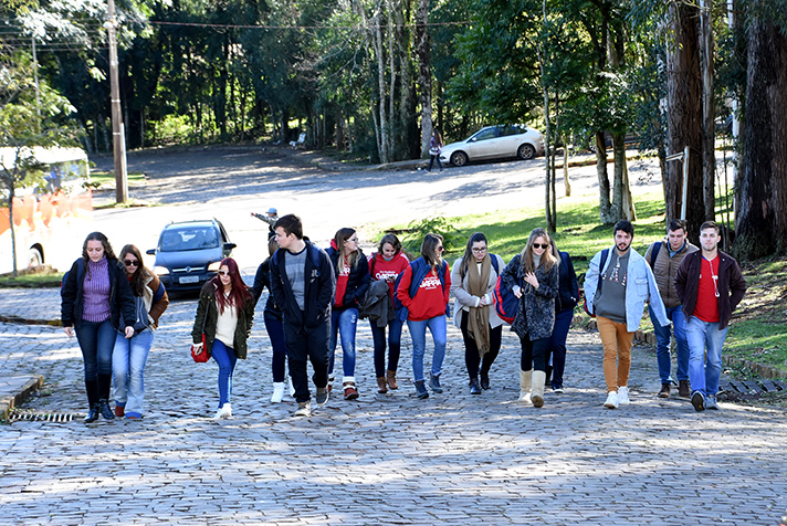 Primeiros candidatos começam a chegar para o Vestibular de Inverno UPF